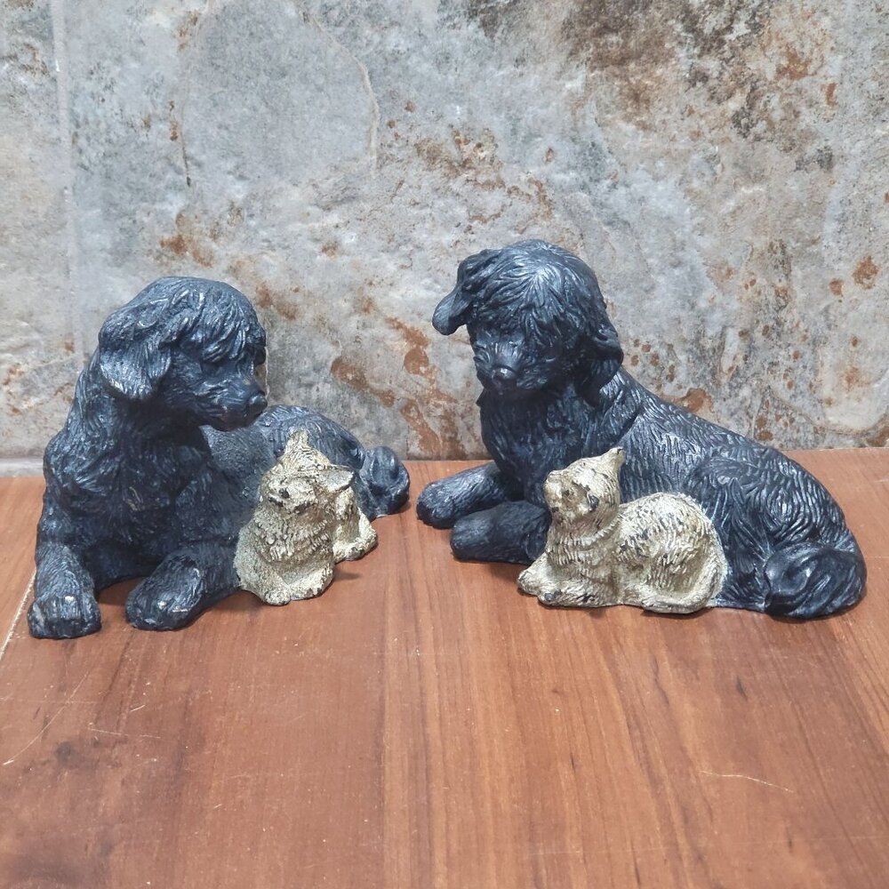 Austin Metal Cast Iron Furry Friends Dog Cat 2006 Pair of 2